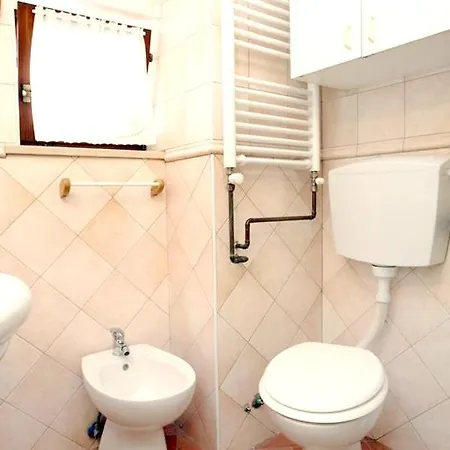 2 Bedrooms At 300 M Away From The With Furnished Terrace And Wifi